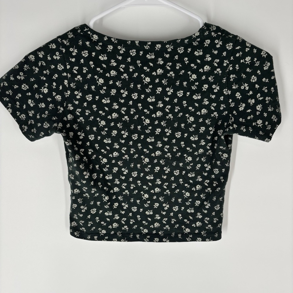 Brandy‎ Melville Womens Y2K Amara Floral Crop Top Sz S V Neck Ditsy Cottage Wrap - Picture 13 of 14
